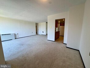 801 Yale Ave in Swarthmore, PA - Foto de edificio - Building Photo