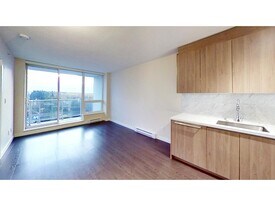 13750-13100 100 Ave in Surrey, BC - Building Photo