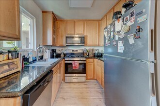 510 Calle Montecito in Oceanside, CA - Building Photo - Building Photo