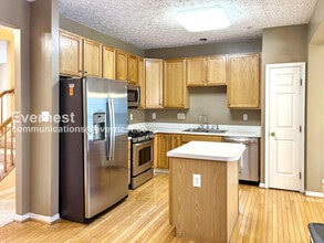 8366 Frostwood Dr in Laurel, MD - Building Photo - Building Photo