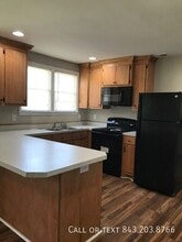 4927 Lincrest Rd in Johns Island, SC - Building Photo - Building Photo