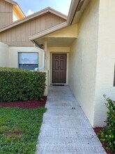 1296 White Pine Dr in Wellington, FL - Building Photo - Building Photo