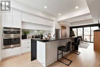 417 Base Line Rd E in London, ON - Building Photo - Building Photo