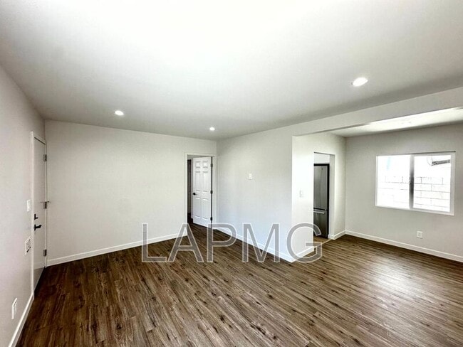 property at 2304 N Frederic St