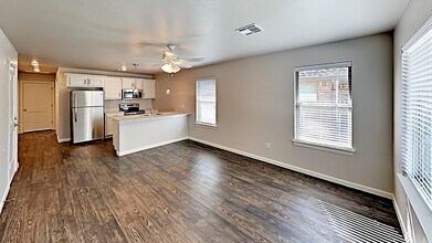 427 Summit Ridge Dr in Oklahoma City, OK - Building Photo - Building Photo