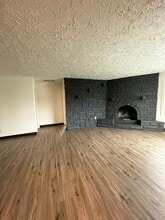2520 Hyacinth St NE in Salem, OR - Building Photo - Building Photo