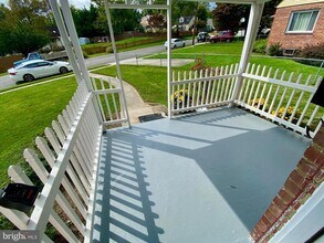 7132 Parkview Ave in Falls Church, VA - Building Photo - Building Photo