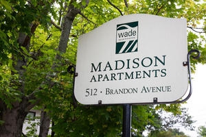 The Madison Apartments in Charlottesville, VA - Foto de edificio