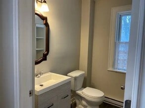 14 Perry St in Barrie, ON - Building Photo - Building Photo