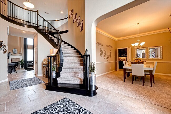 property at 4311 Madera Creek Ln