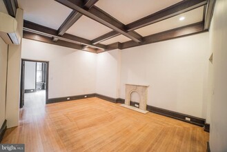 2008 Spruce St in Philadelphia, PA - Building Photo - Building Photo