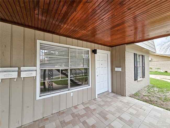 1113 Shasta Ave in McAllen, TX - Building Photo - Building Photo