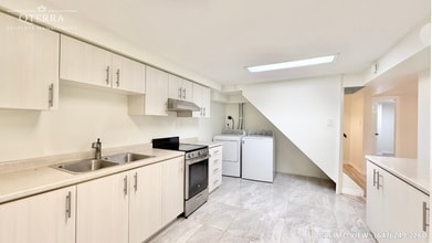 89 Farr Cres in Cambridge, ON - Building Photo - Building Photo