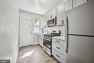 167 V St NE in Washington, DC - Building Photo - Building Photo