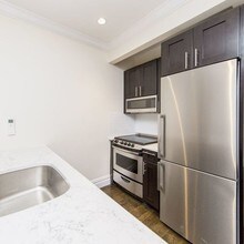 11 E 7th St-Unit -3E in New York, NY - Foto de edificio - Building Photo