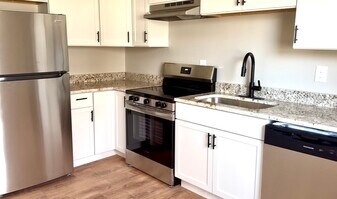 5363 Burgundy Pl in Fairfield, OH - Building Photo