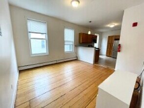 52 Delle Ave, Unit #2 in Boston, MA - Building Photo - Building Photo