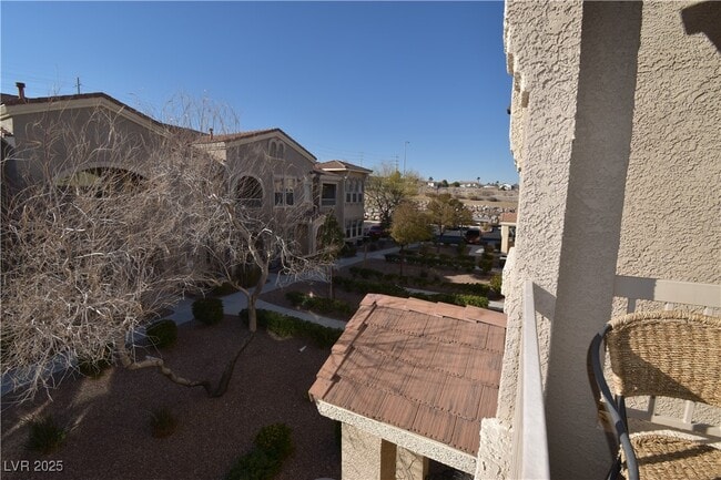 property at 10550 W Alexander Rd