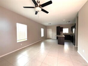 1405 Alta Vista Dr in Progreso Lakes, TX - Building Photo - Building Photo