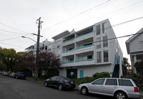 3300 Kempton Ave Apartamentos