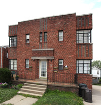 63 Maccorkle Ave Apartments