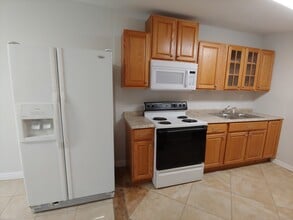 1314 32nd St in Sarasota, FL - Building Photo - Building Photo