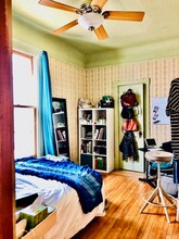 1804 13th Ave S, Unit 1 in Minneapolis, MN - Foto de edificio - Building Photo