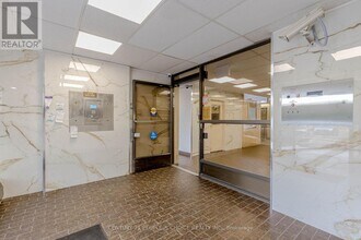 45 Sunrise Ave in Toronto, ON - Building Photo - Building Photo