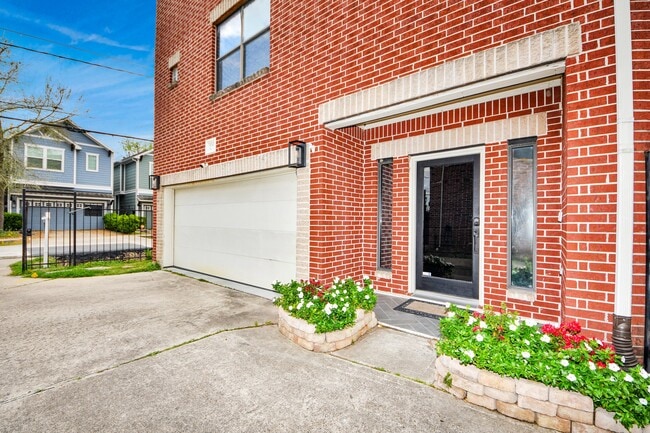 property at 5710 Cornish St