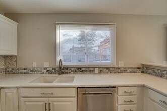 Beautiful 4 bed, 3.5 bath Home in Fort Collins Dakota Ridge Neighborhood in Fort Collins, CO - Building Photo - Building Photo