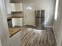 316 E Adams Ave photo'