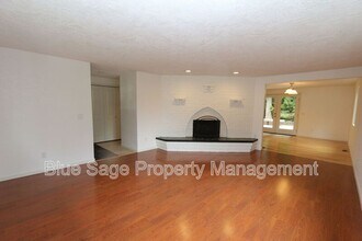 192 Sunset Pl in Sequim, WA - Building Photo - Building Photo