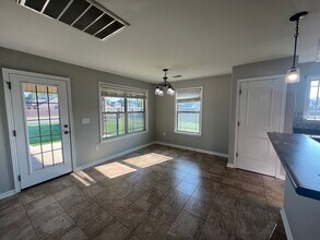110 Chestnut Cove in Owens Cross Roads, AL - Building Photo - Building Photo