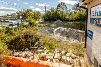 2928 Bank St in Ottawa, ON - Building Photo - Building Photo