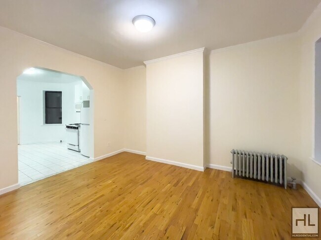 East 38th Street, Unit 5A in New York, NY - Building Photo - Building Photo