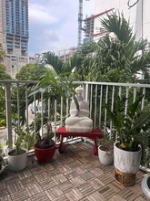 800 N Miami Ave in Miami, FL - Foto de edificio - Building Photo