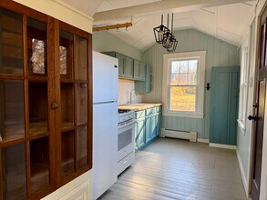 256 Shelburne Falls Rd in Conway, MA - Building Photo - Building Photo