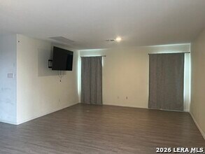 9106 orbital in San Antonio, TX - Building Photo - Building Photo