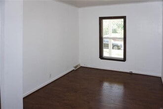 204 N Olive St in Rolla, MO - Building Photo - Building Photo