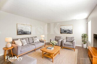 11419 High Grass Dr in Indianapolis, IN - Building Photo - Building Photo