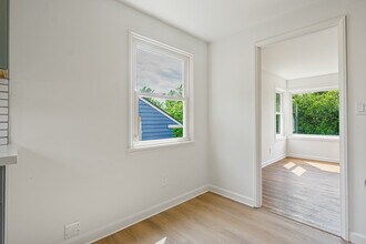 6522 16th Ave SW in Seattle, WA - Building Photo - Building Photo