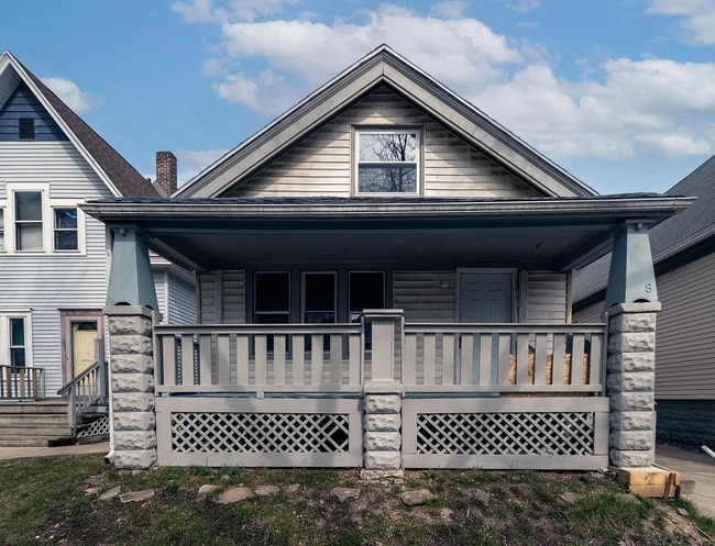 208 E Townsend St in Milwaukee, WI - Building Photo - Building Photo