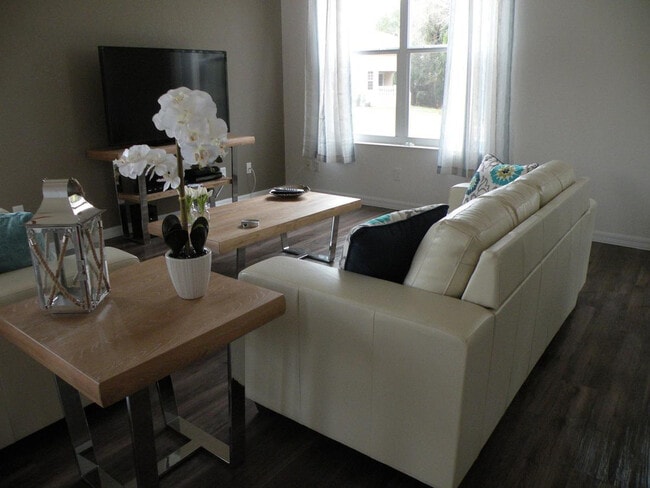 property at 10220 W Waterlander Lp