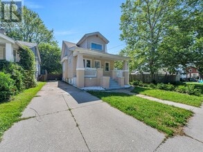 1329 McKay Ave in Windsor, ON - Building Photo - Building Photo