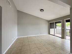 5324 Bosque Ln in West Palm Beach, FL - Building Photo - Building Photo