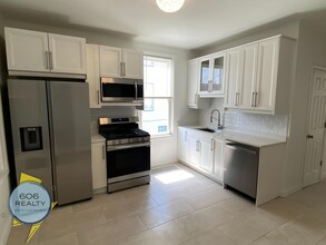 3722 N Cicero Ave in Chicago, IL - Building Photo - Building Photo