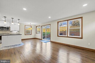 2551 23rd Rd N in Arlington, VA - Building Photo - Building Photo