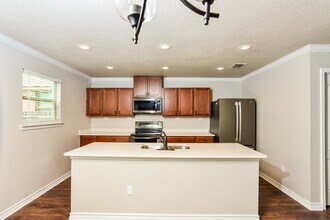 7727 Heavenly Arbor in San Antonio, TX - Building Photo - Building Photo