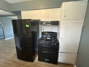 2036 Bella Clare Dr in St. Louis, MO - Building Photo - Building Photo