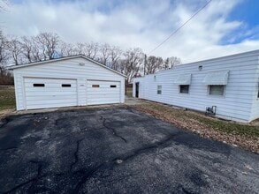 1641 Jericho Rd in Aurora, IL - Building Photo - Building Photo